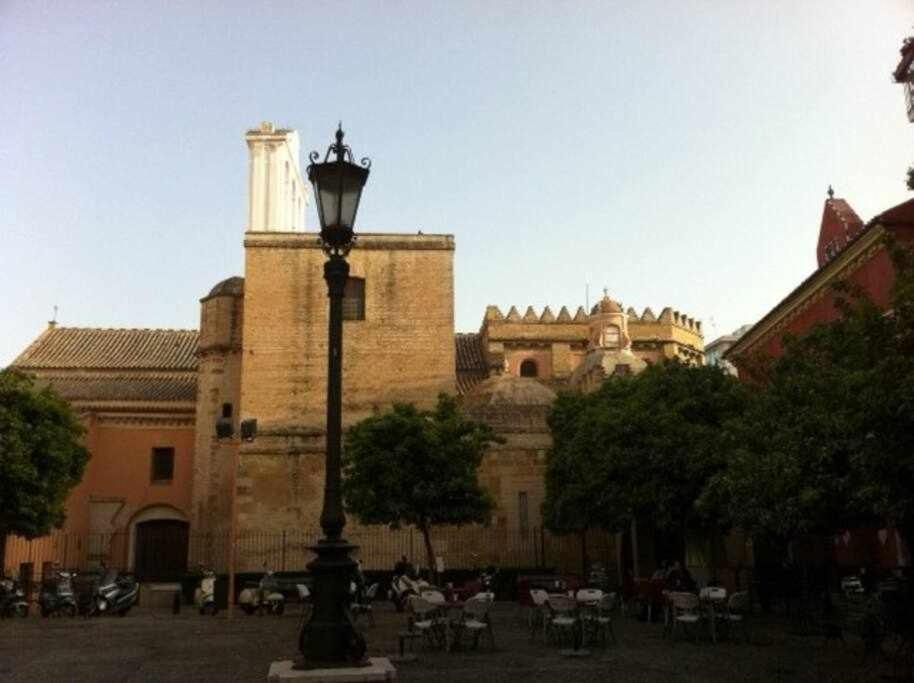Enjoy Life Sevilla Екстер'єр фото